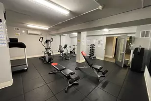 4000 Tunlaw Rd NW, Washington, DC 20007 - Photo 15