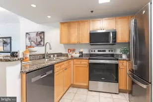 777 7th St NW, Washington, DC 20001 - Photo 7