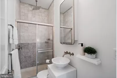 815 T Street NW #B, Washington, DC 20001 - Photo 35