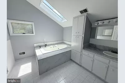 5021 Cathedral Avenue NW, Washington, DC 20016 - Photo 17