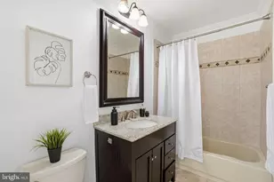 2022 C St NE, Washington, DC 20002 - Photo 21