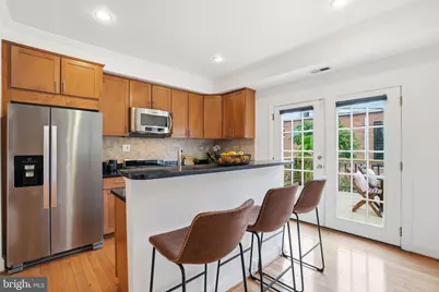 2022 C Street NE, Washington, DC 20002 - Photo 11