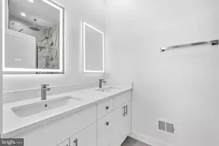 2532 Elvans Rd SE, Washington, DC 20020 - Photo 49
