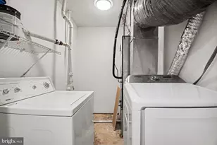 219 P St NW, Washington, DC 20001 - Photo 29