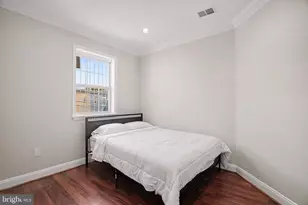 219 P St NW, Washington, DC 20001 - Photo 13