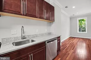 219 P St NW, Washington, DC 20001 - Photo 7