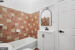 219 P St NW, Washington, DC 20001 - Photo 11