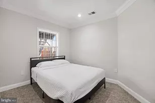 219 P St NW, Washington, DC 20001 - Photo 17