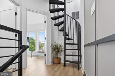 256 15th Street SE #7, Washington, DC 20003 - Photo 33