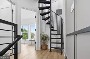 256 15th St SE, Washington, DC 20003 - Photo 33
