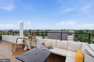 256 15th St SE, Washington, DC 20003 - Photo 41
