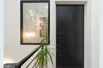 256 15th Street SE #7, Washington, DC 20003 - Photo 5