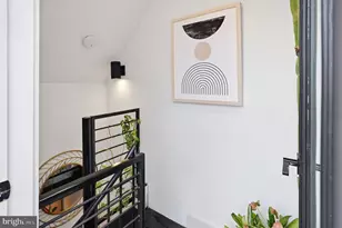 256 15th St SE, Washington, DC 20003 - Photo 35