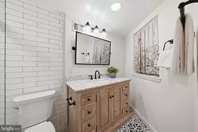 1200 East Capitol Street NE #1, Washington, DC 20002 - Photo 25