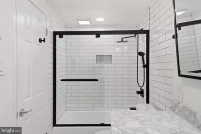 1200 East Capitol Street NE #1, Washington, DC 20002 - Photo 27