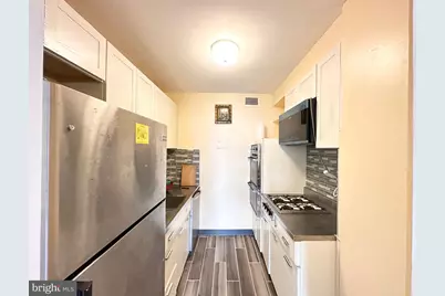 2475 Virginia Avenue NW #712, Washington, DC 20037 - Photo 7