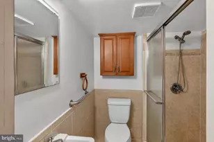 2217 2nd St NW, Washington, DC 20001 - Photo 19
