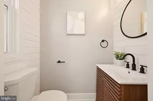 165 V St NE, Washington, DC 20002 - Photo 11