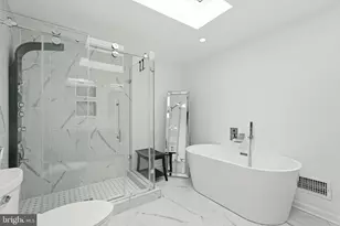 710 Van Buren St NW, Washington, DC 20012 - Photo 19