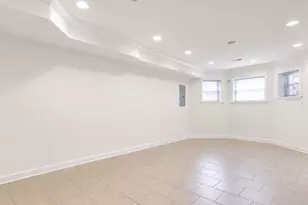35 Rhode Island Ave NW, Washington, DC 20001 - Photo 3