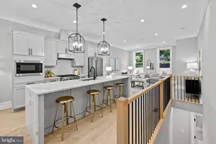 927 N St NW, Washington, DC 20001 - Photo 17