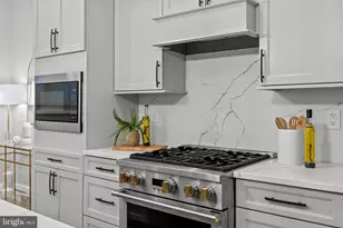 927 N St NW, Washington, DC 20001 - Photo 9