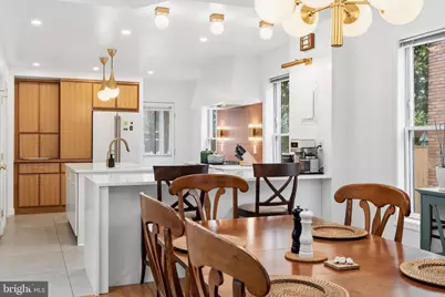 230 11th Street SE, Washington, DC 20003 - Photo 29