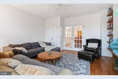 230 11th Street SE, Washington, DC 20003 - Photo 39