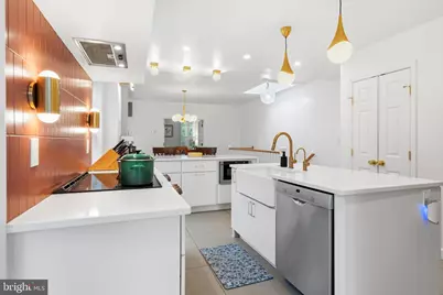 230 11th Street SE, Washington, DC 20003 - Photo 21
