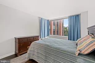 2141 P St NW, Washington, DC 20037 - Photo 13