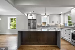 4633 Rockwood Pkwy NW, Washington, DC 20016 - Photo 9