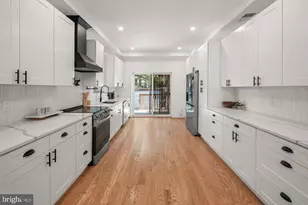 16 Q St NE, Washington, DC 20002 - Photo 9