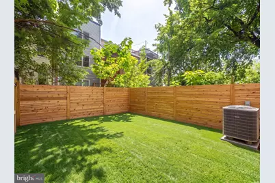 1237 4th Street NW #B, Washington, DC 20001 - Photo 21