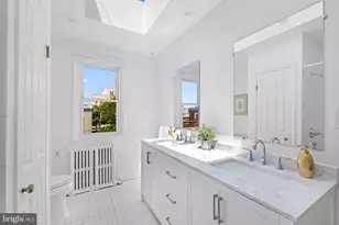 123 4th St SE, Washington, DC 20003 - Photo 23