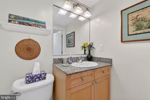 777 7th St NW, Washington, DC 20001 - Photo 15