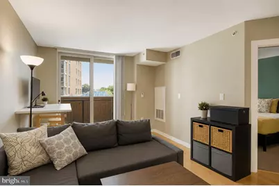1000 New Jersey Avenue SE #304, Washington, DC 20003 - Photo 11