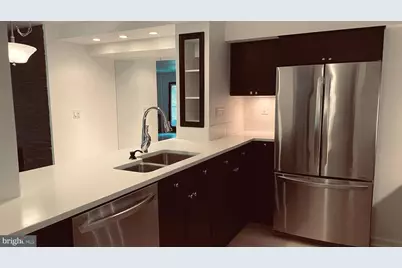 1080 Wisconsin Avenue NW #2009, Washington, DC 20007 - Photo 13