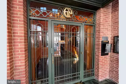 1080 Wisconsin Avenue NW #2009, Washington, DC 20007 - Photo 5