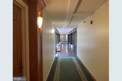 1080 Wisconsin Avenue NW #2009, Washington, DC 20007 - Photo 7