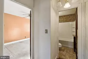 1633 R St SE, Washington, DC 20020 - Photo 19