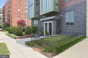 3219 Wisconsin Ave NW, Washington, DC 20016 - Photo 23