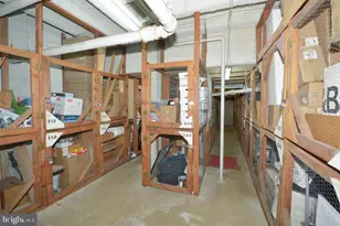 730 24th St NW, Washington, DC 20037 - Photo 17