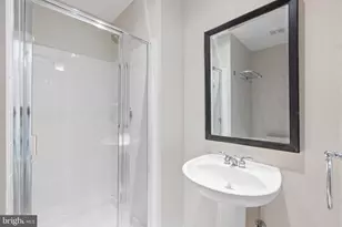 2113 12th Pl NW, Washington, DC 20009 - Photo 27