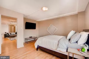 1325 18th St NW, Washington, DC 20036 - Photo 5