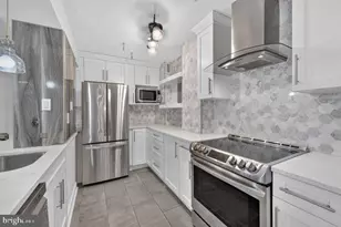 1325 18th St NW, Washington, DC 20036 - Photo 3