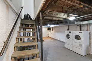 6 Snows Ct NW, Washington, DC 20037 - Photo 19