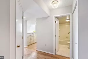 2111 Wisconsin Ave NW, Washington, DC 20007 - Photo 3