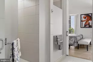 925 H St NW, Washington, DC 20001 - Photo 19