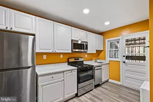 2412 18th St SE, Washington, DC 20020 - Photo 11