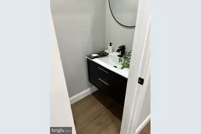 928 Perry Place NE, Washington, DC 20017 - Photo 5